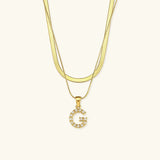 Collier Fiona à plusieurs rangs en or avec initiale