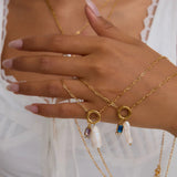 Collier de perles de naissance Caitlin