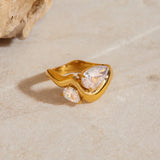 Soletta Diamond Teardrop Gold Ring