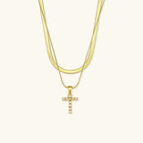 Collier Fiona à plusieurs rangs en or avec initiale