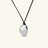Vionna Gold Pebble Pendant